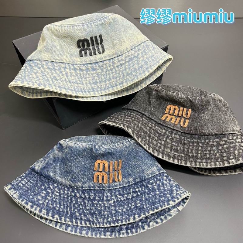 Miumiu hat dx88